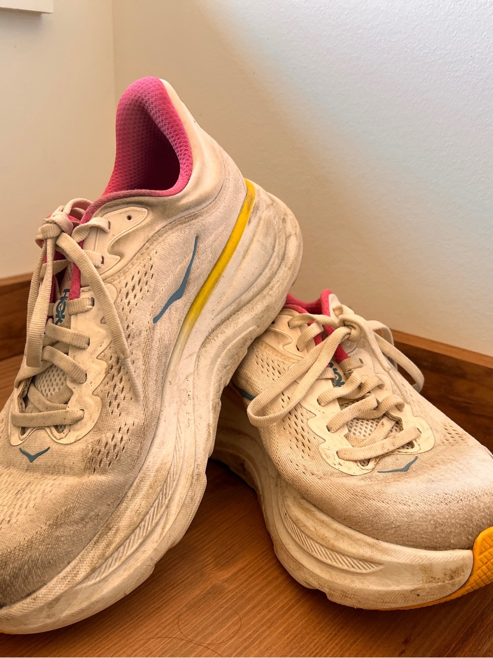 HOKA Bondi 9 Women’s Running Shoes White Pink Blue Yellow Max Cushion Sneakers - Picture 2 of 7